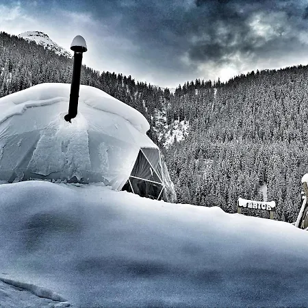 Campo de lujo Glamping Hans & Ulrich